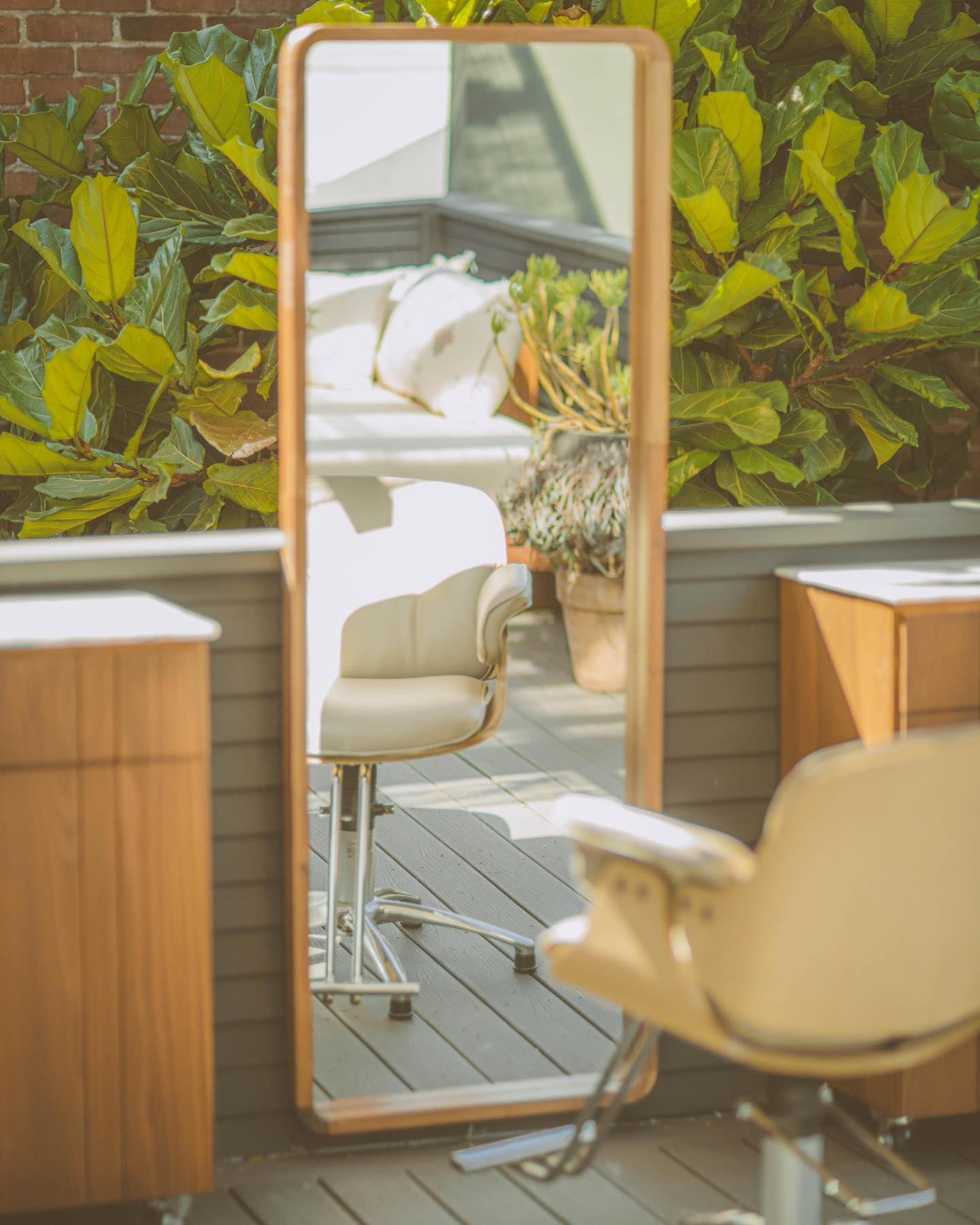 BEAUTY FROM THE INSIDE OUT